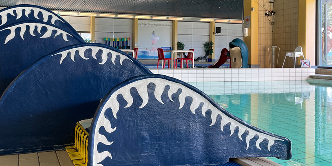 simhalls barnbassäng