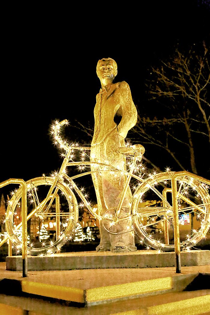 Staty av Moberg i Chisago city