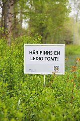 Skylt på plats vid tomt